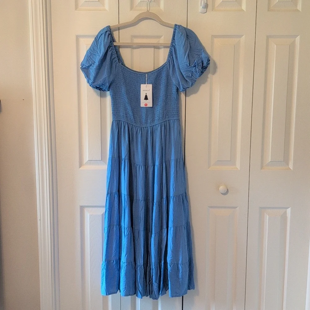 SALE🎉 Host Pick🎉 🌺 Beautiful Summer Ruffled Midi Dress 🌺 - Picture 11 of 11